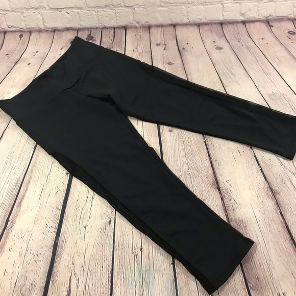 Onzie Pants - Onzie Flow Tuxedo Capri Work Out Gym Leggings